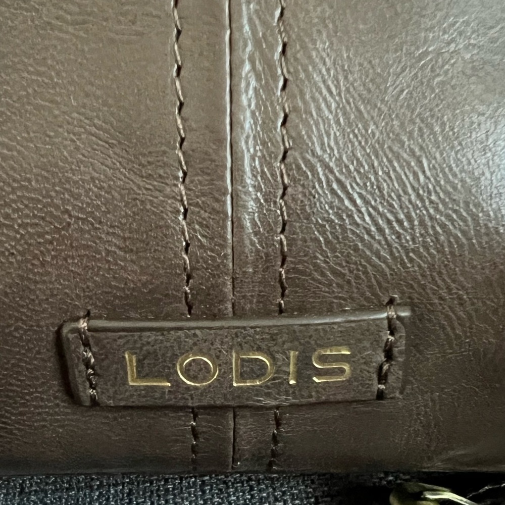 NWT LODIS KENDAL CROSSBODY BAG PURSE LEATHER - Picture 3 of 13